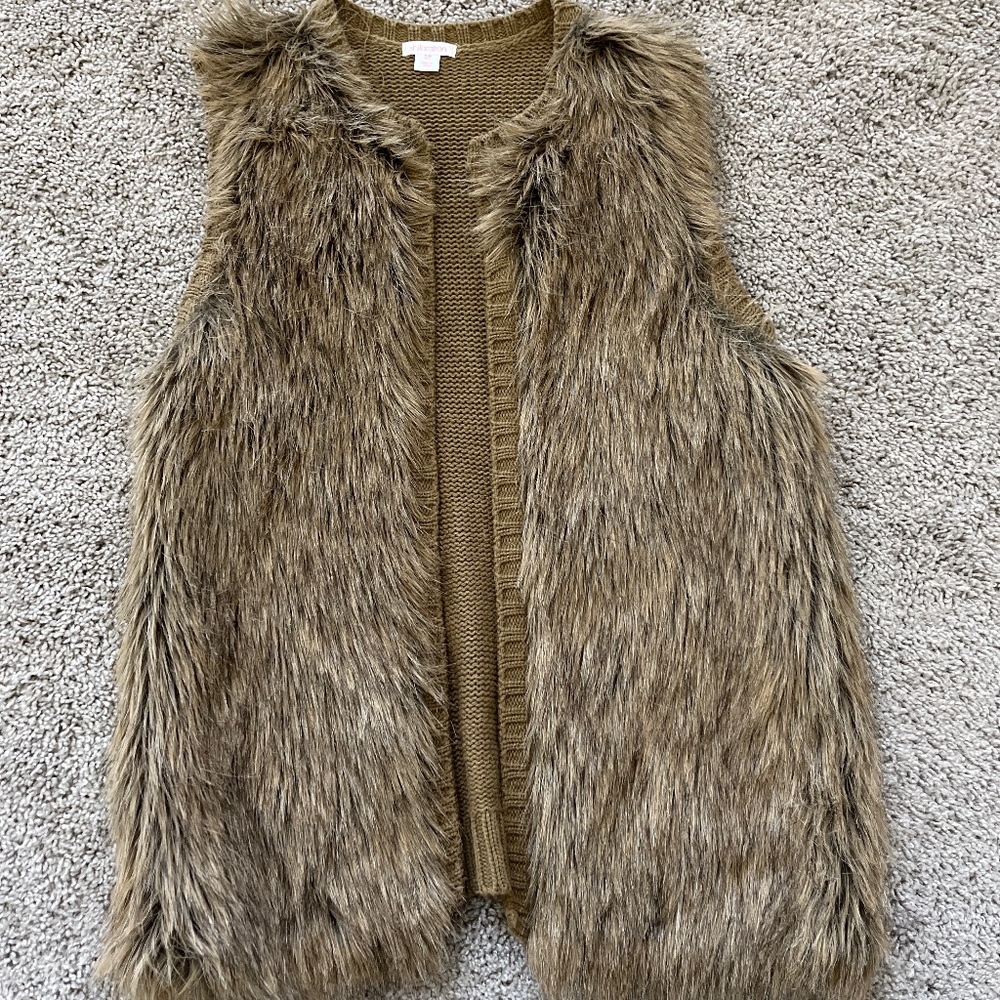 Faux fur vest
